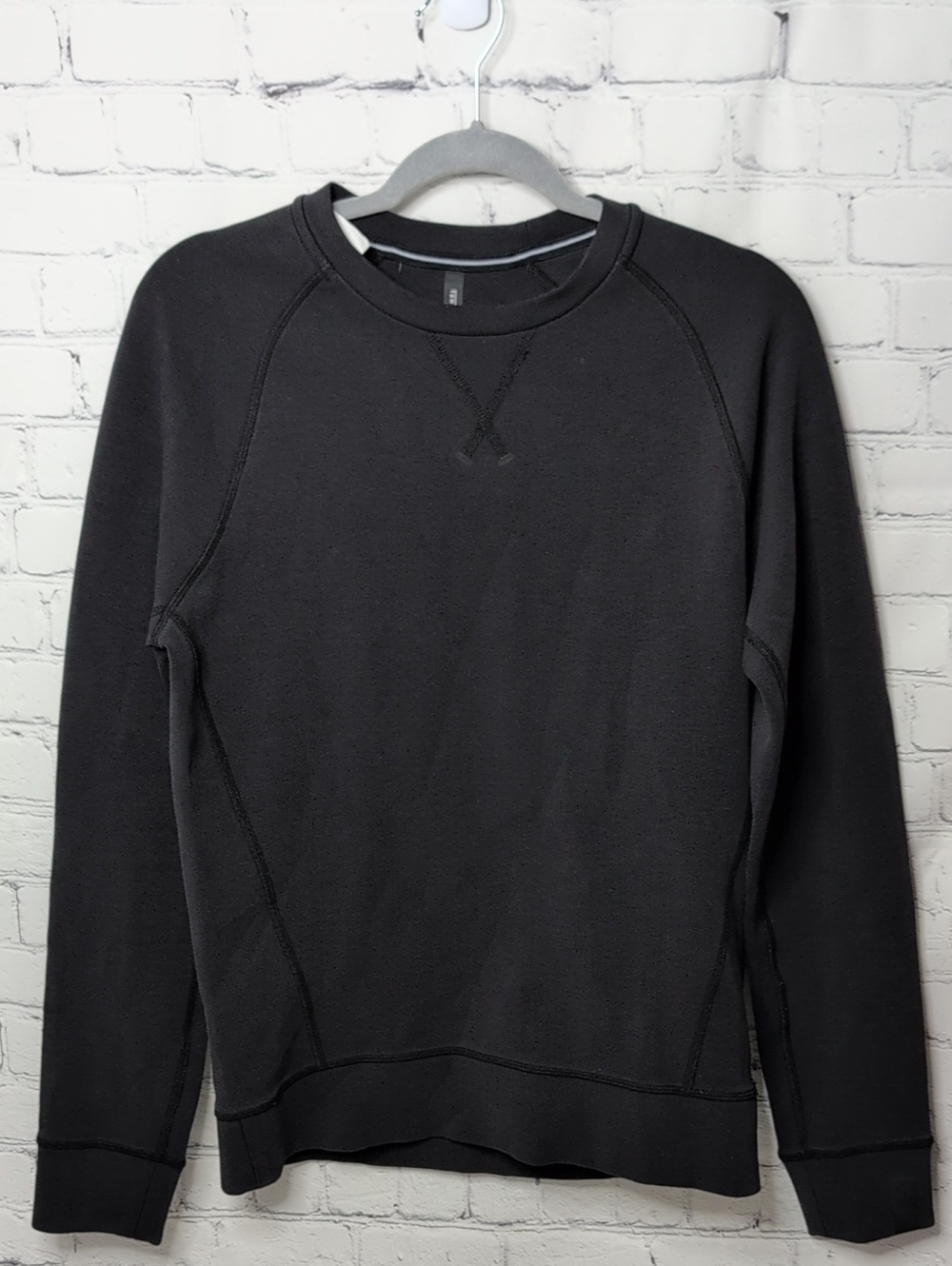 NWOT Ten Thousand Recover Black Crewneck Pullover